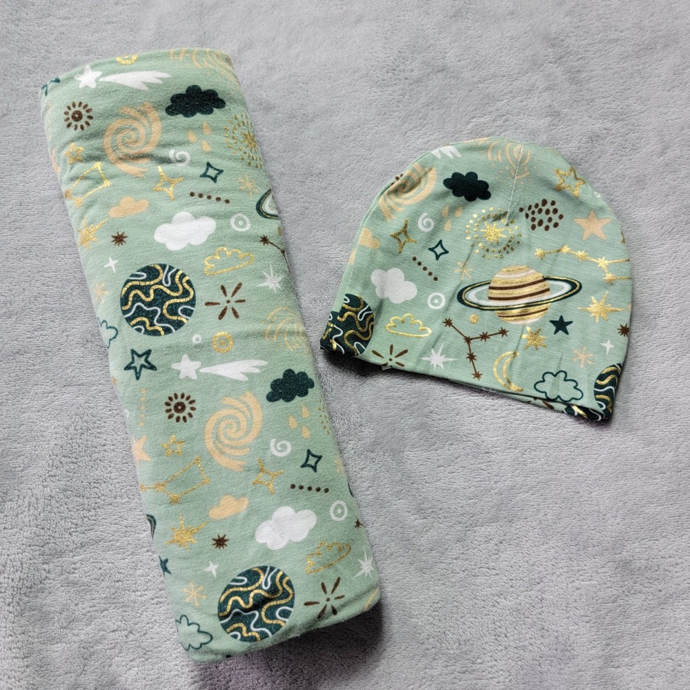 Posh Peanut Bamboo Outer Space Swaddle Blanket and Beanie Set Green Gold 0-3M